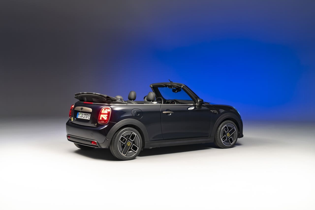 Mini Cooper SE Cabrio