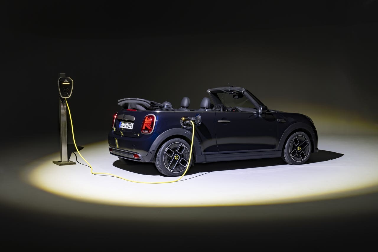 Mini Cooper SE Cabrio