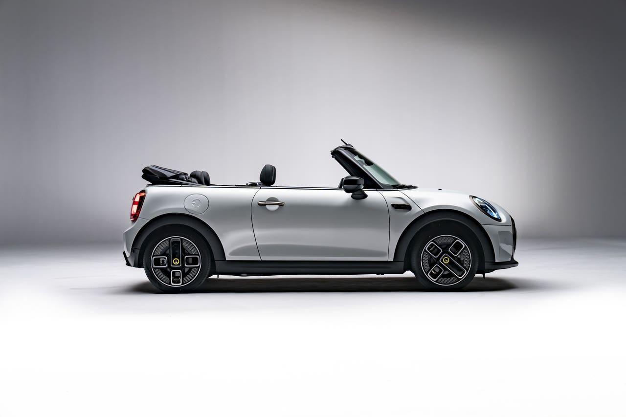 Mini Cooper SE Cabrio