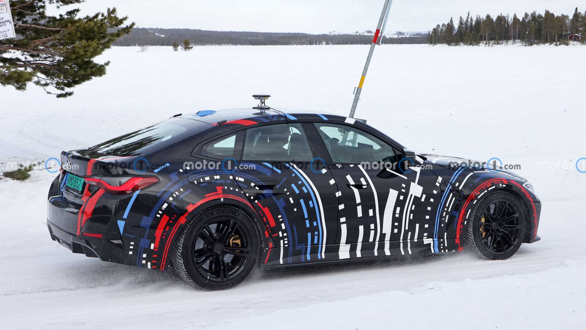 BMW M 4 motori elettrici