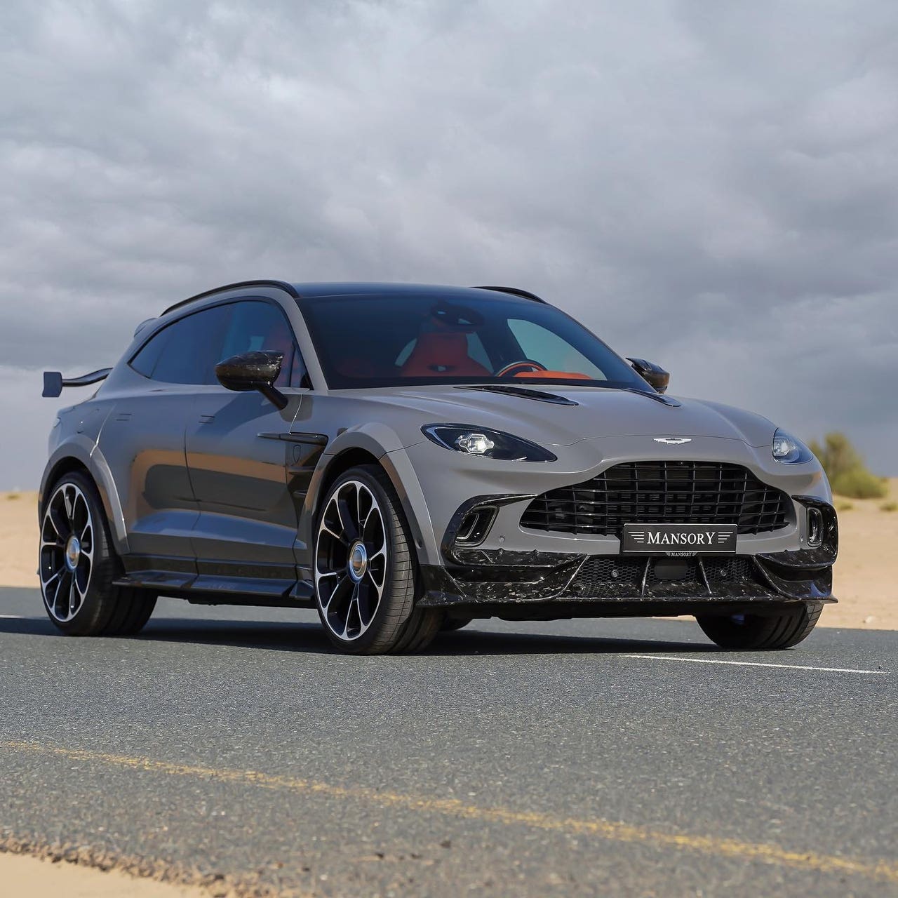 Aston Martin DBX Mansory