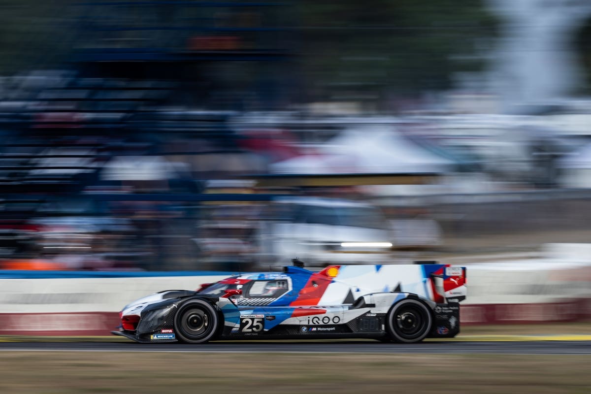 BMW M Hybrid V8