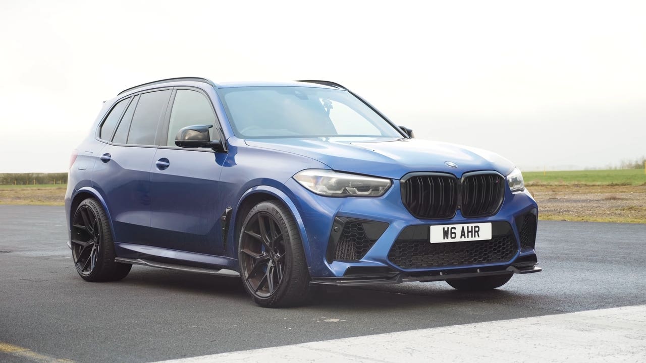 BMW X5 M Competition vs X3 M Competition drag race