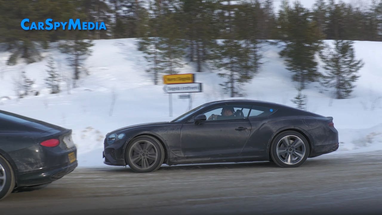 Bentley Continental GT 2024 prototipo neve