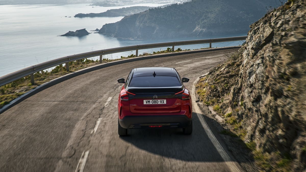 Citroën C4, e-C4 C5 X aggiornamenti