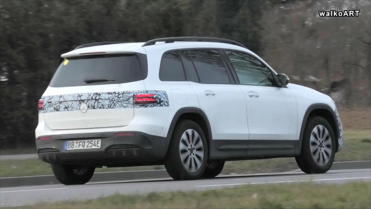 Mercedes EQB 2024 prototipi
