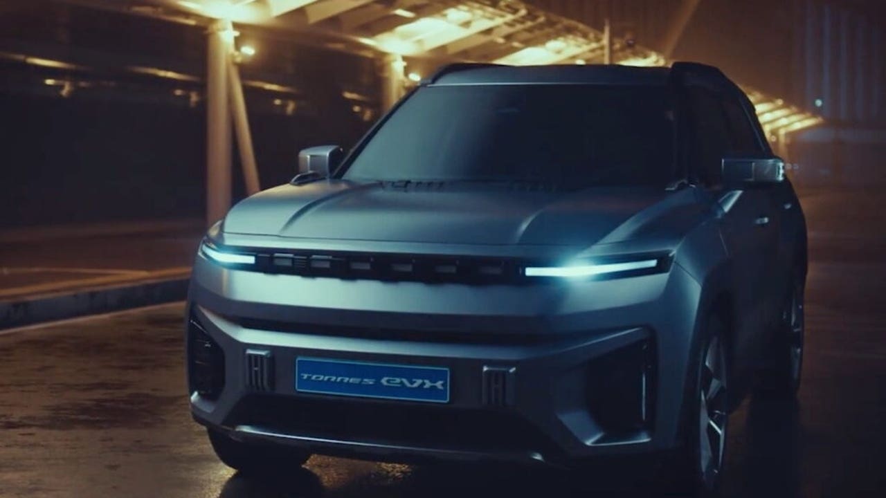 SsangYong Torres EVX
