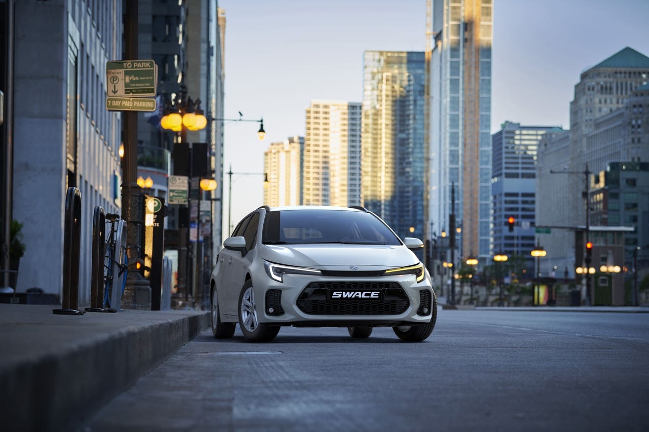 Suzuki Swace Hybrid 2023