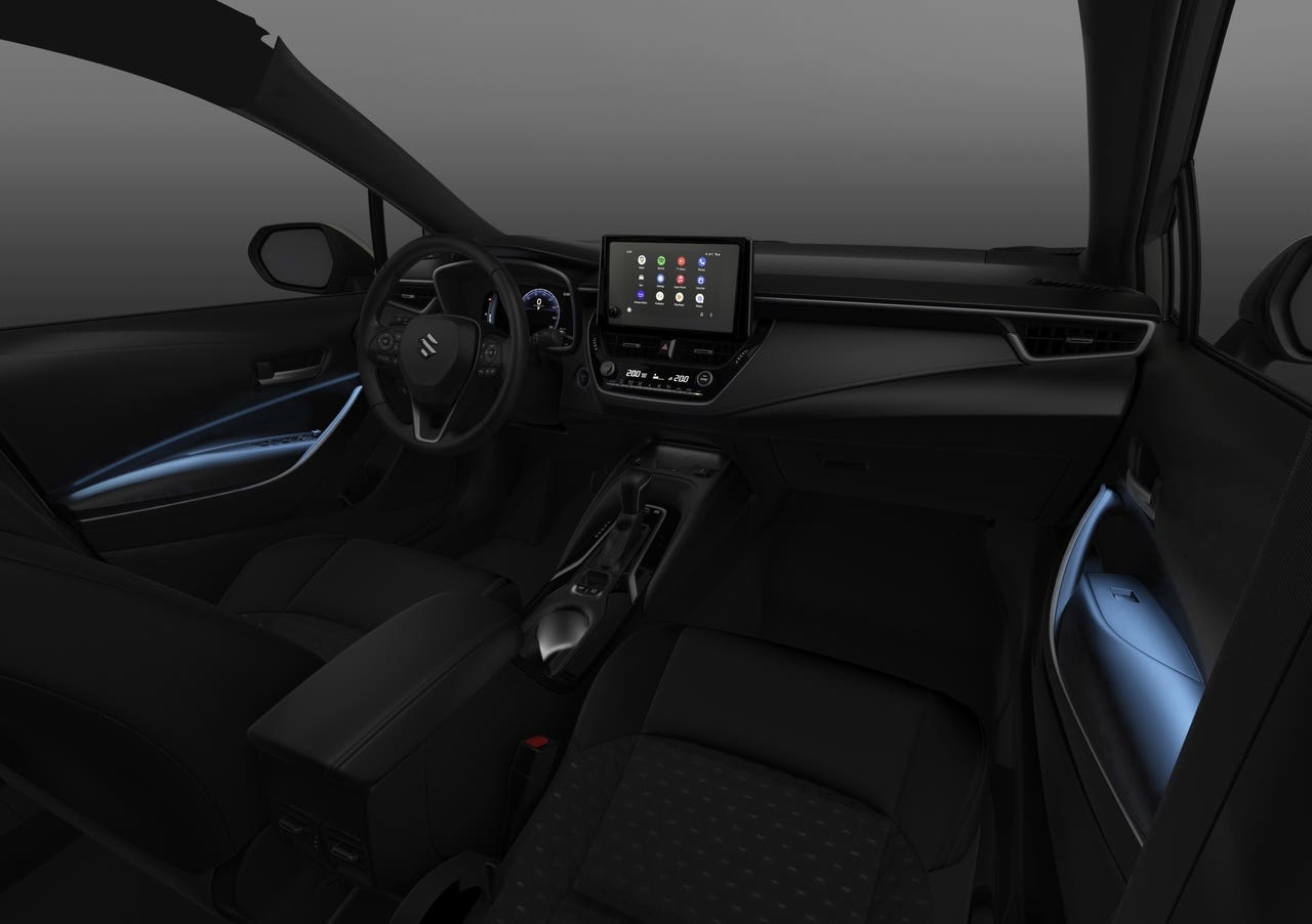 Suzuki Swace Hybrid 2023