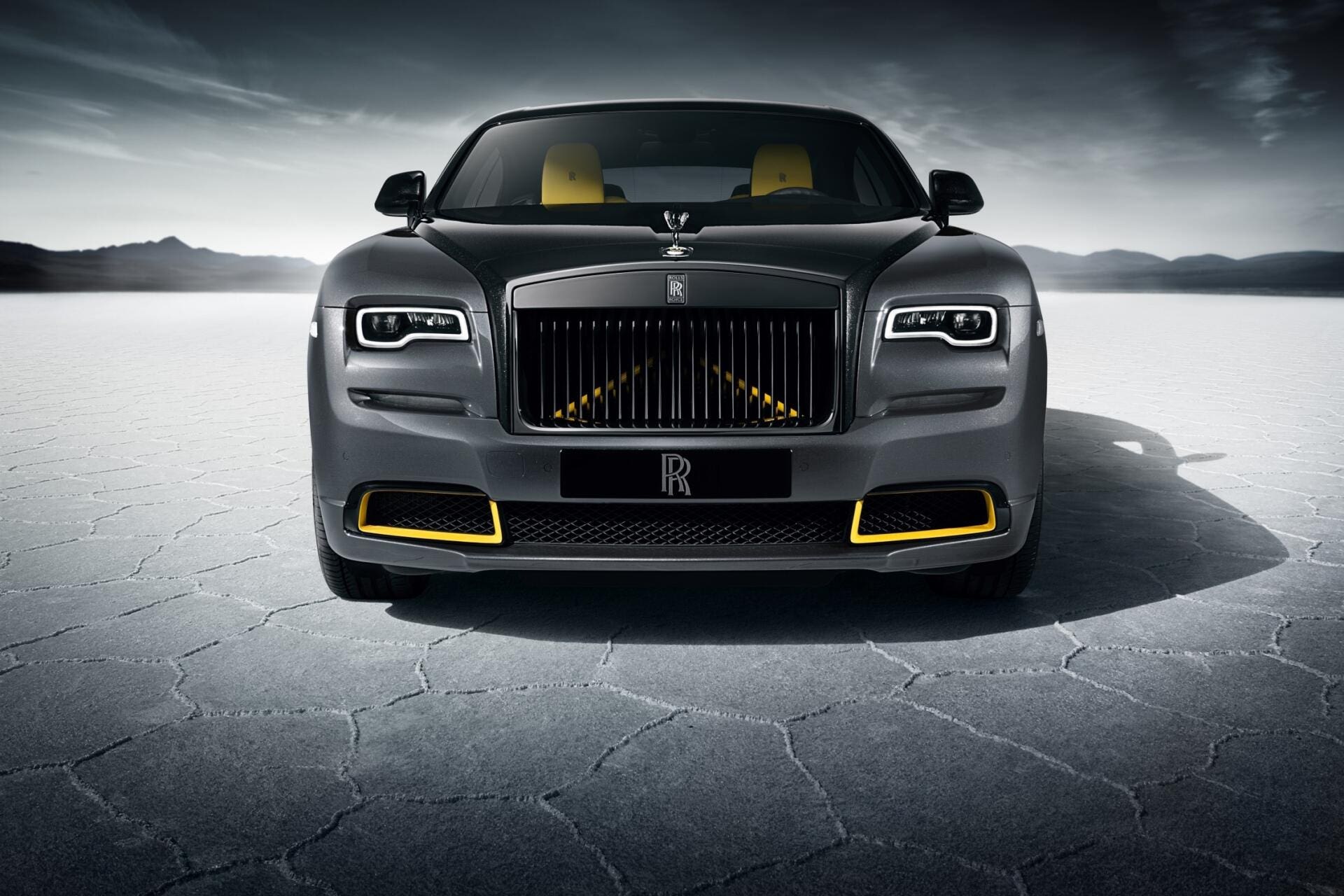 Frontale Rolls-Royce Wraith Black Arrow