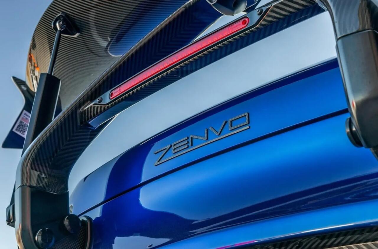 Zenvo Aurora