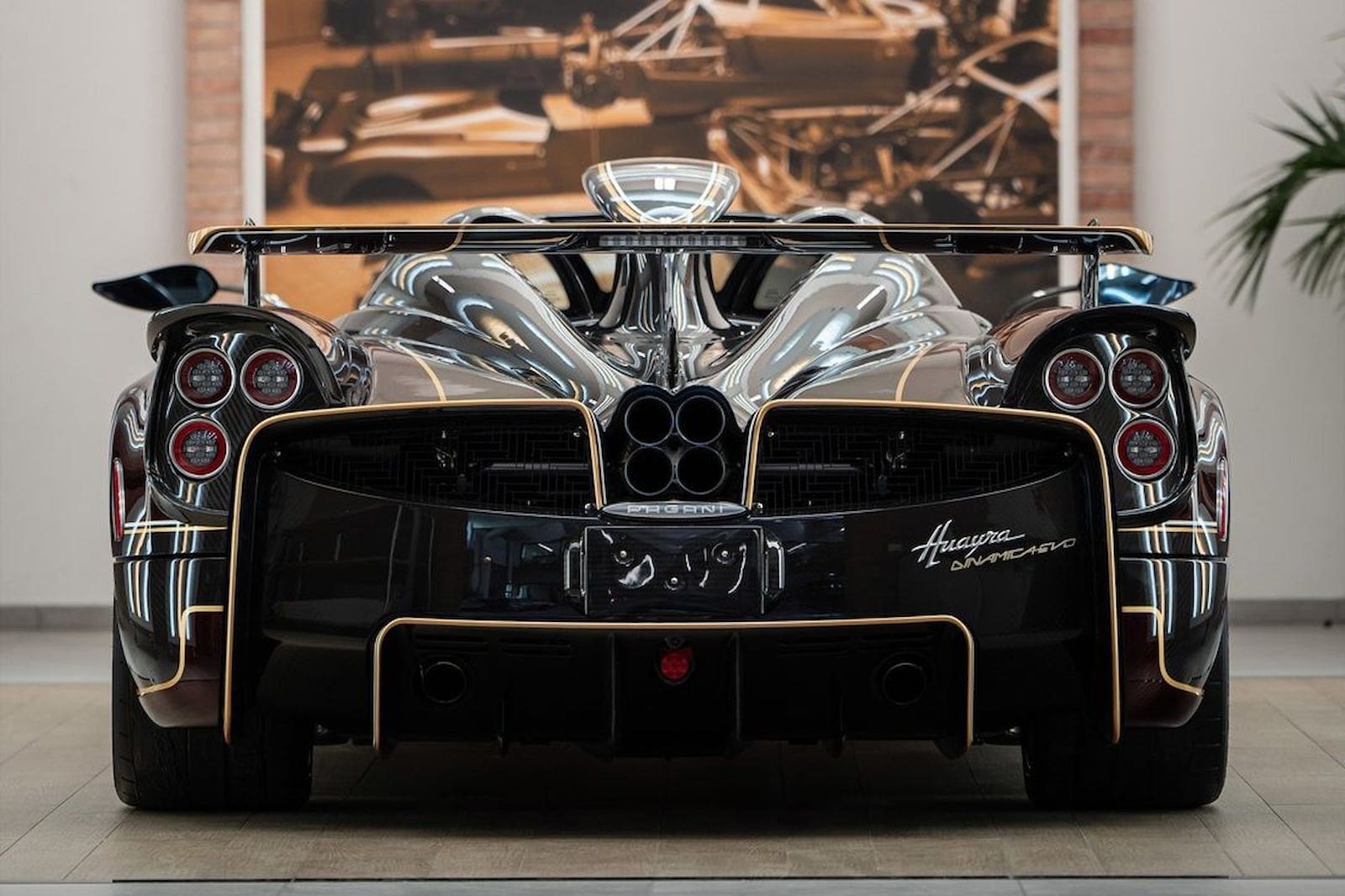 Pagani Huayra Dinamica Evo posteriore