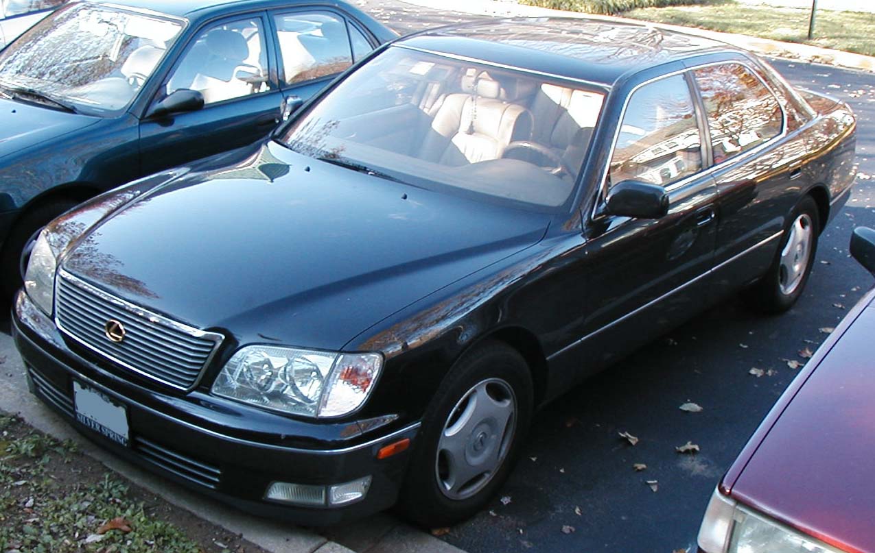 Lexus LS400