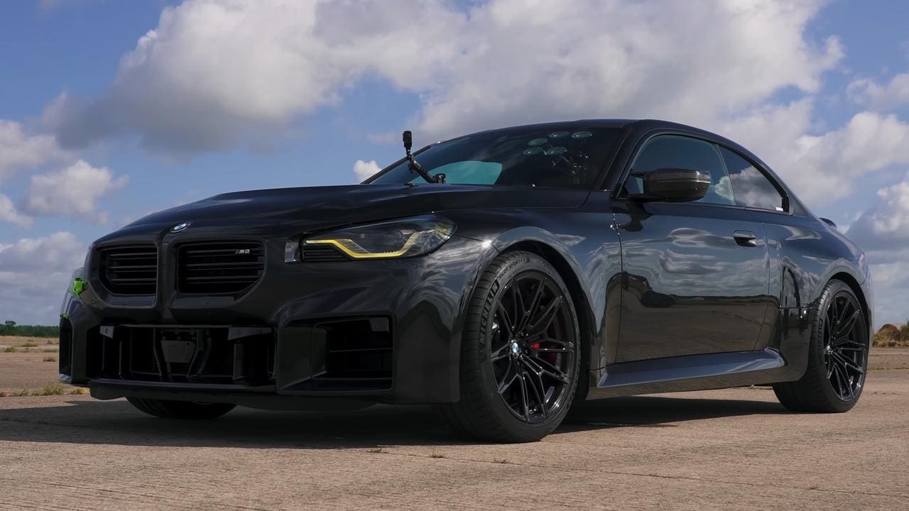 BMW M2 vs Audi RS 3 vs Mercedes-AMG A 45 S vs Porsche 718 Boxster GTS drag race