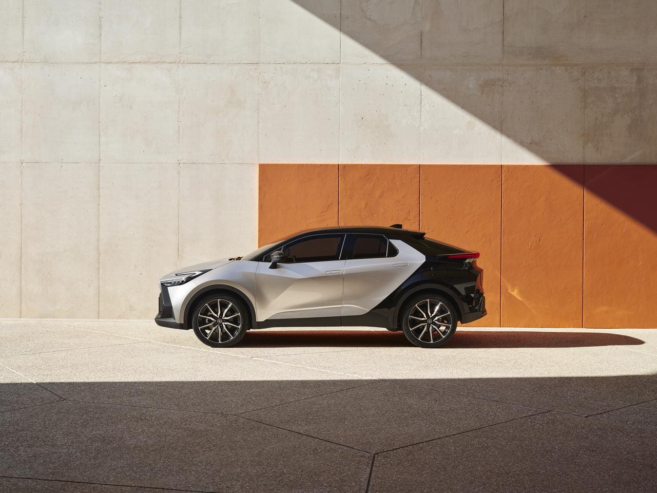 Nuovo Toyota C-HR Italia