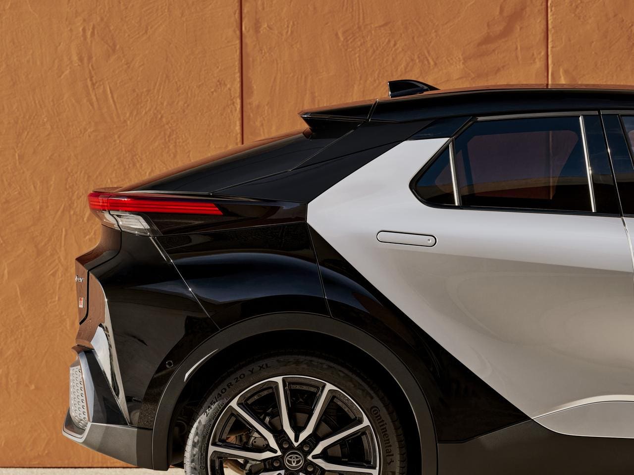 Nuovo Toyota C-HR Italia