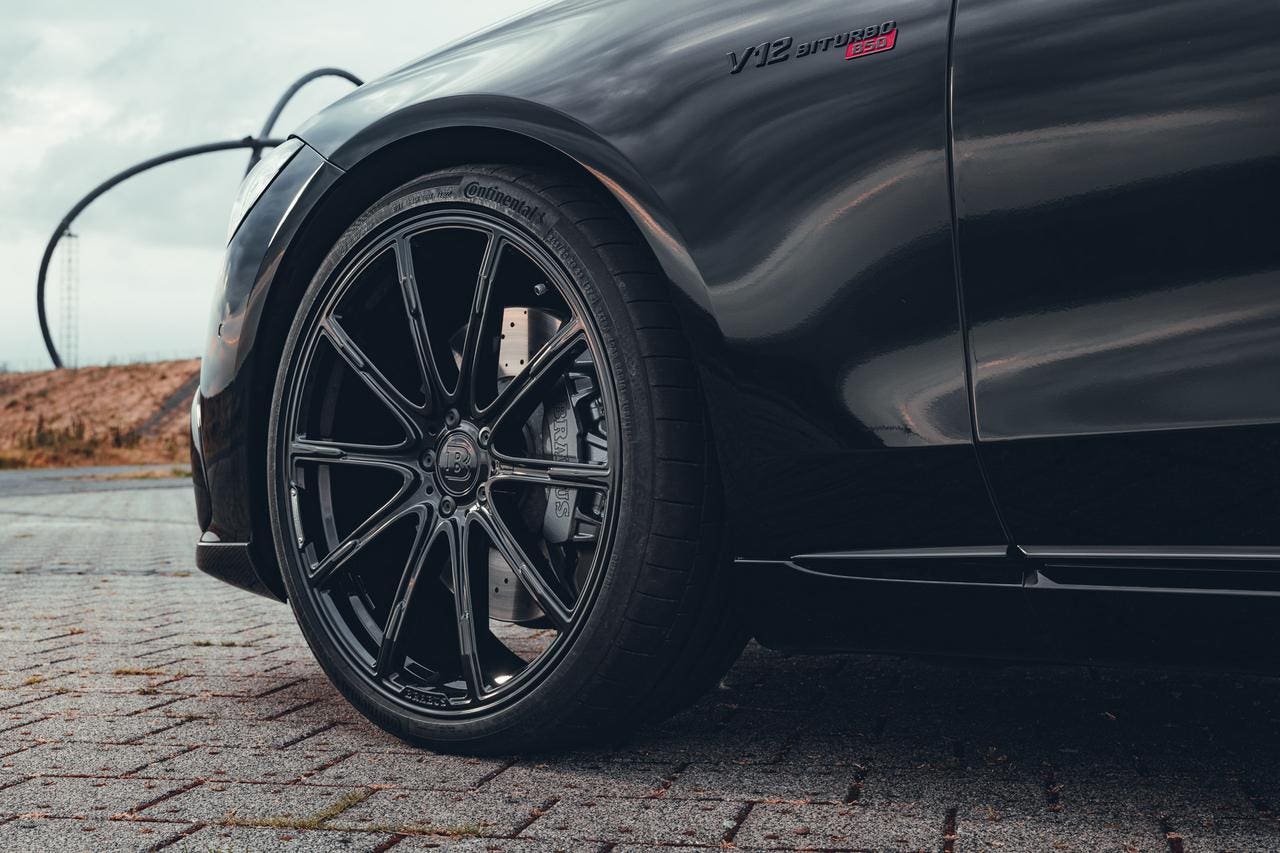 Brabus 850
