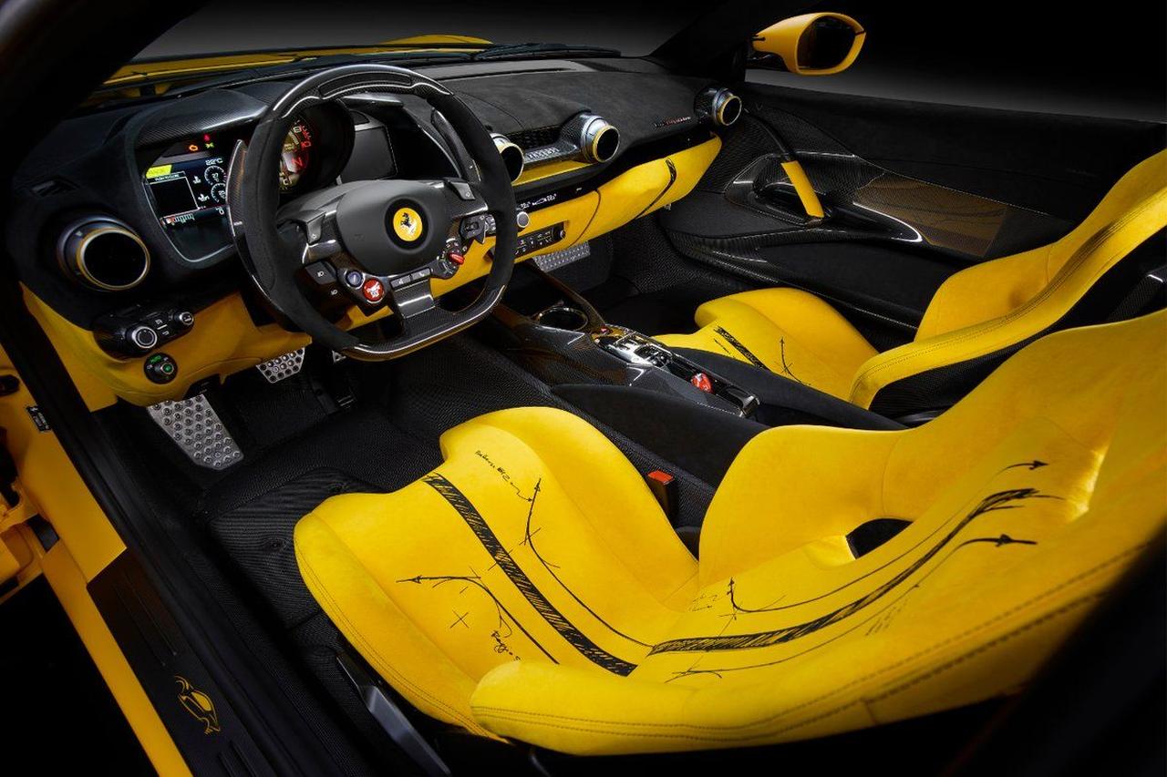 Ferrari 812 Competizione Tailor Made