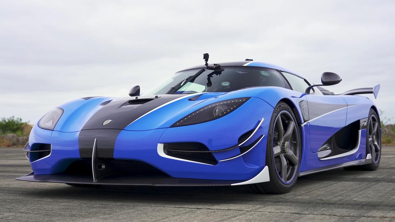 Koenigsegg Agera RST vs Audi TT vs Porsche 911 Turbo S