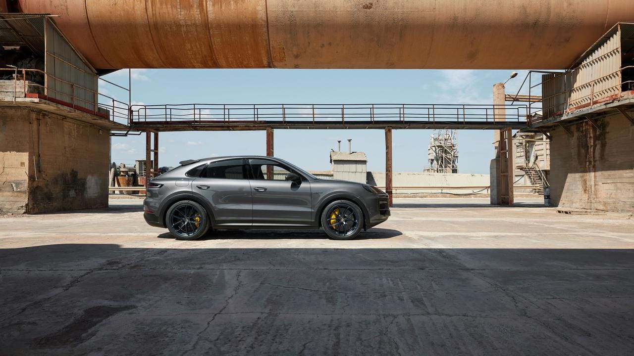 Porsche Cayenne Turbo E-Hybrid 2023