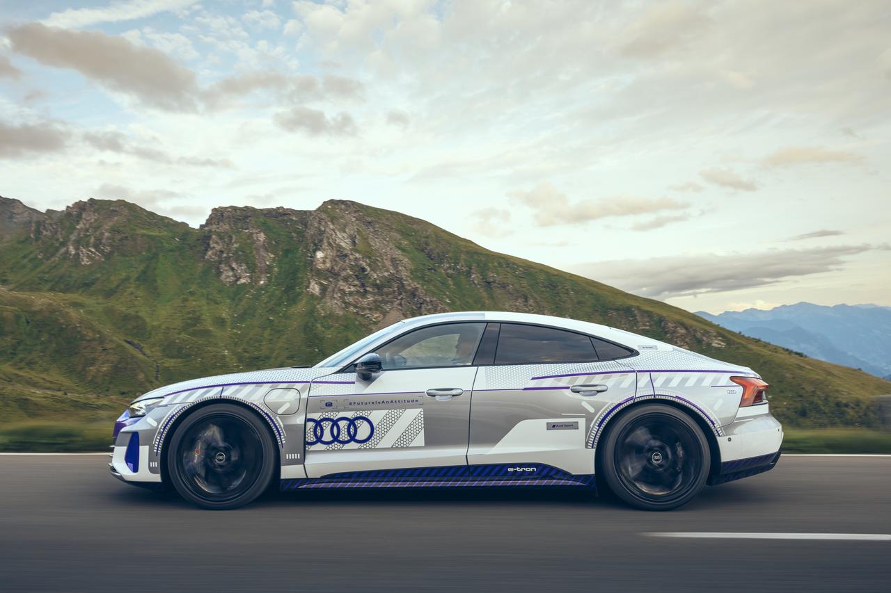 Audi RS e-tron GT Ice Race Edition