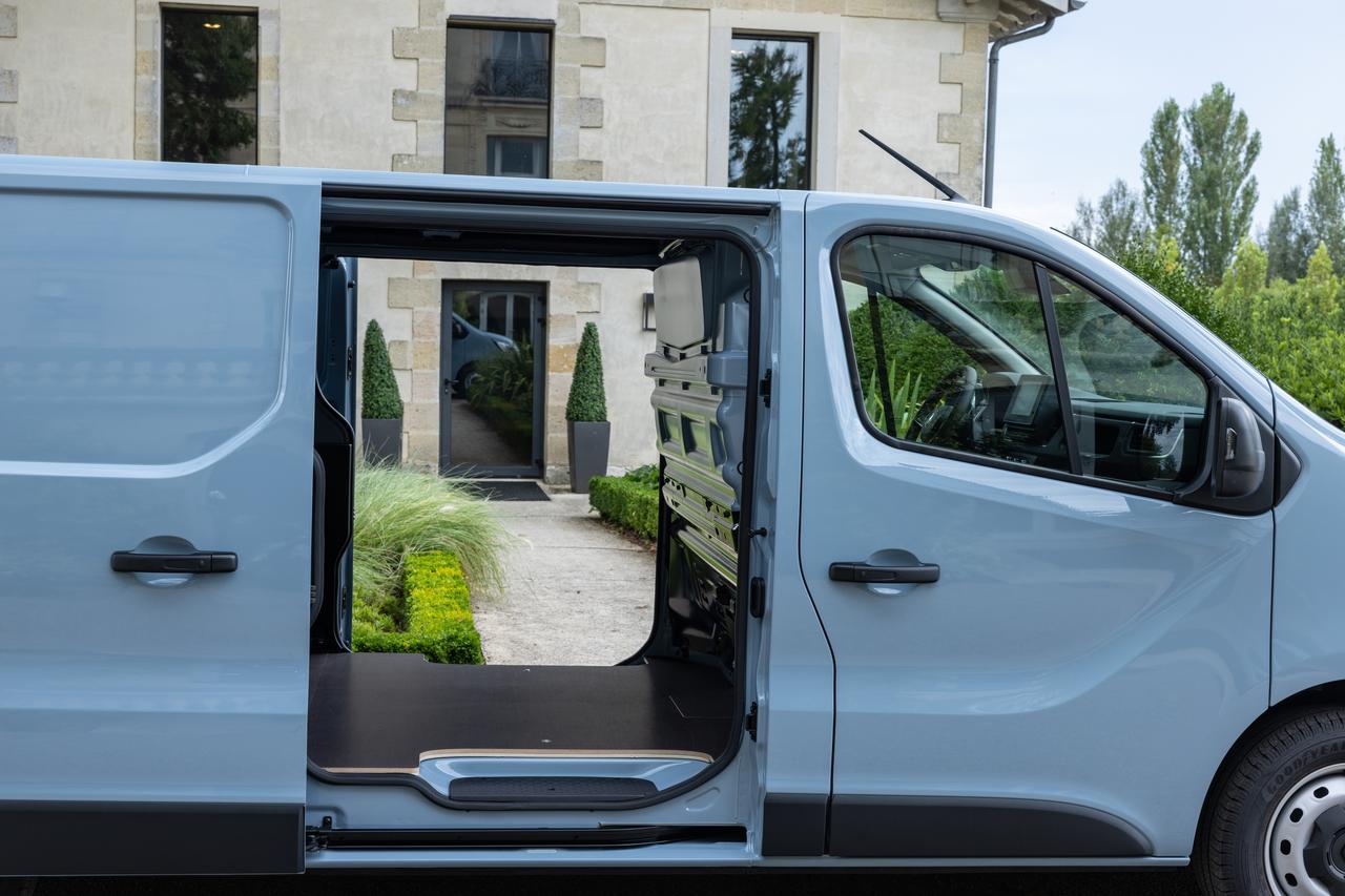 Nuovo Renault Trafic Van E-Tech Electric