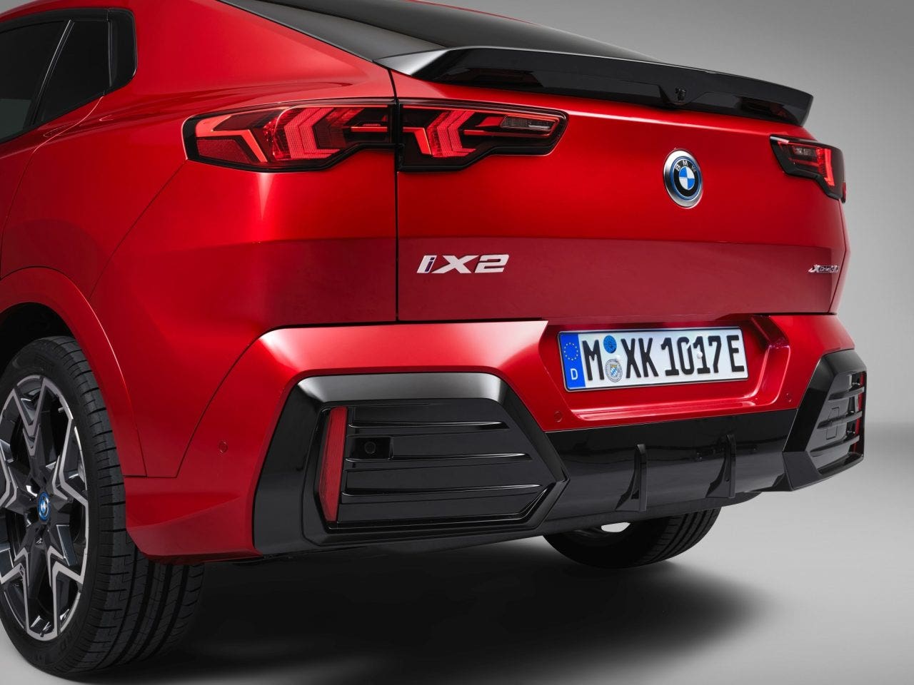 iX2