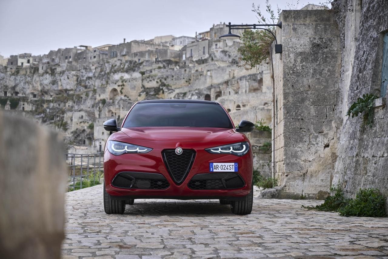 Alfa Romeo Giulia, Stelvio e Tonale Tributo Italiano