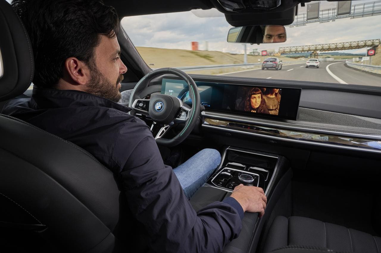 BMW Serie 7 guida autonoma Livello 3