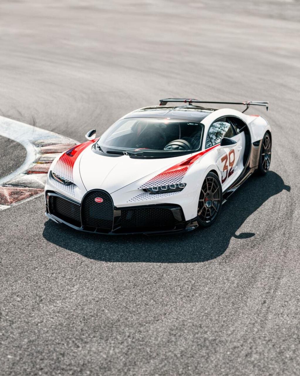 Bugatti Chiron Pur Sport Grand Prix secondo esemplare