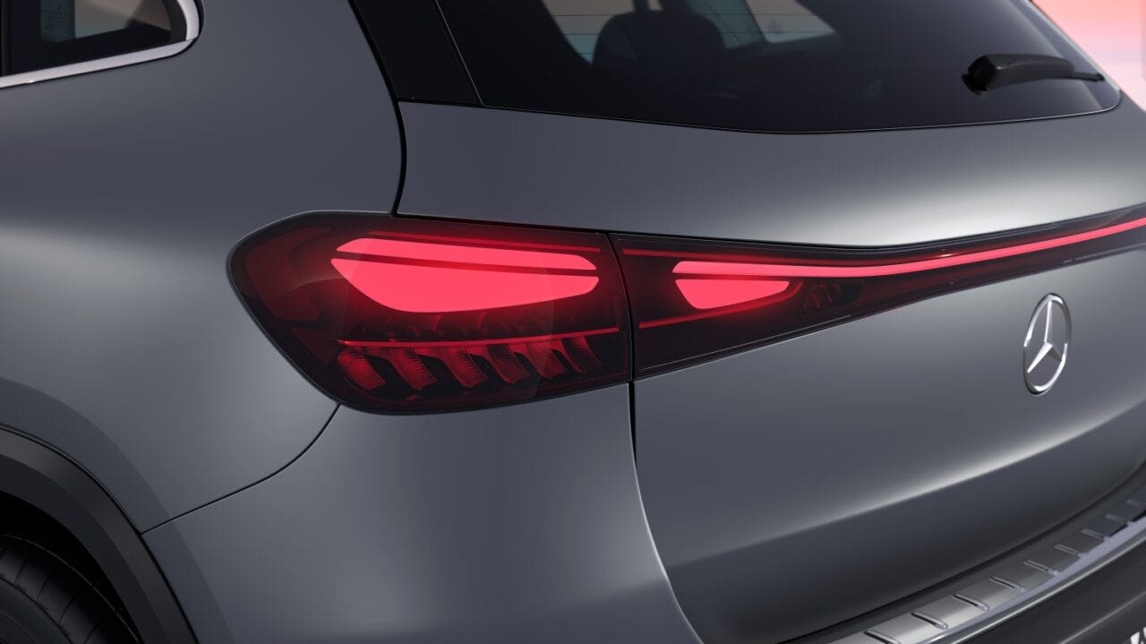 mercedes eqa posteriore 2024