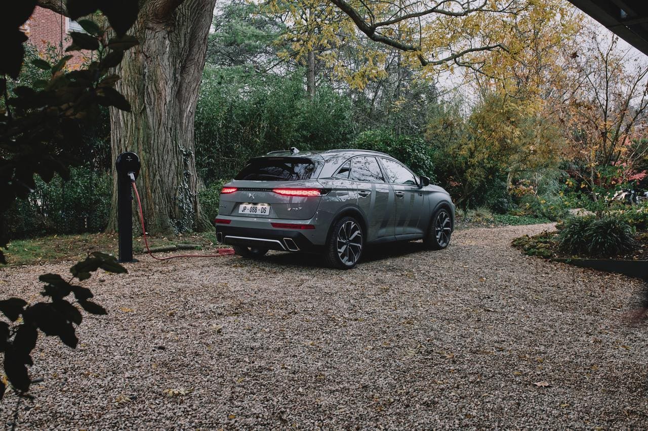DS 7 E-Tense 4x4 360