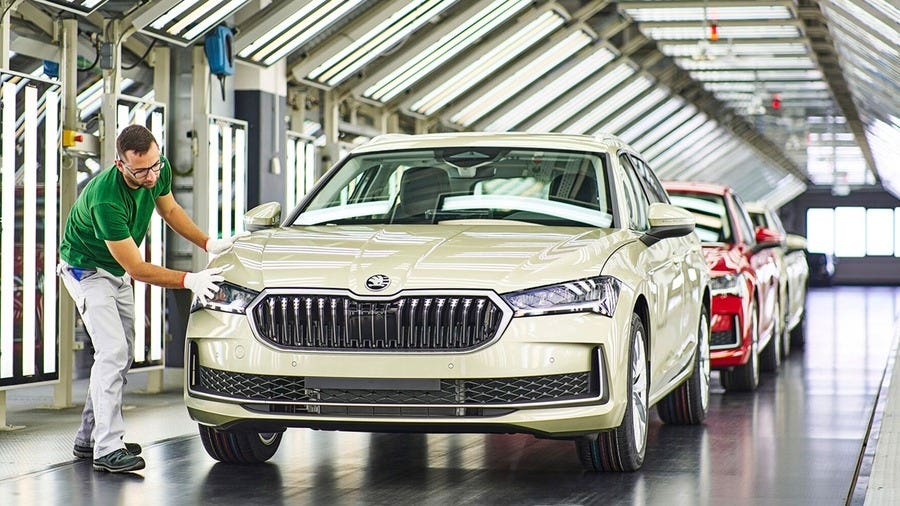 Nuova Skoda Superb