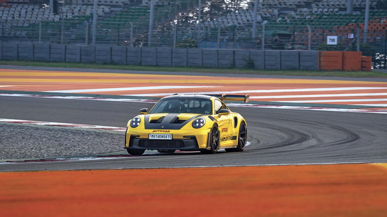 Porsche 911 GT3 RS e Taycan Turbo S record Buddh International Circuit