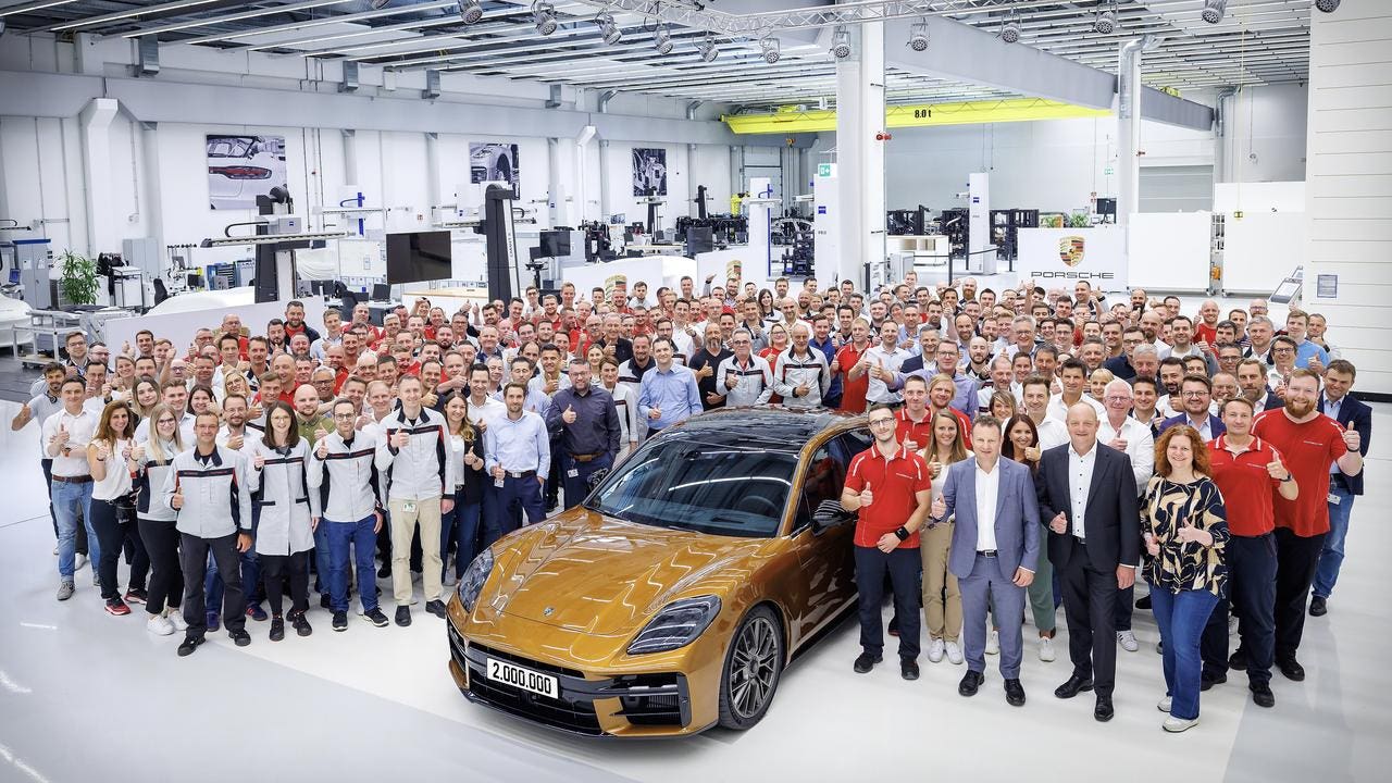 Porsche stabilimento Lipsia