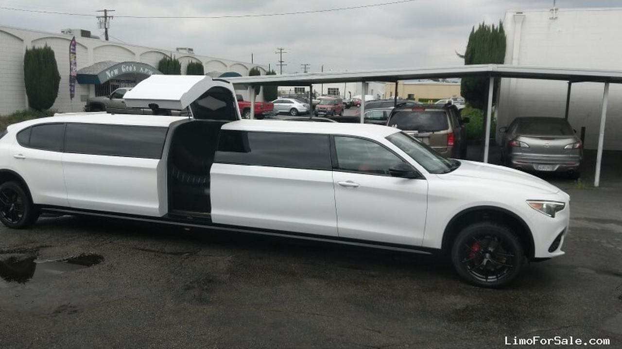 Alfa Romeo Stelvio limousine