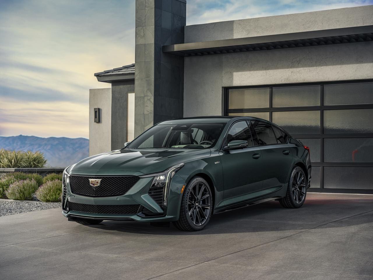 Cadillac CT5-V e CT5-V Blackwing 2025