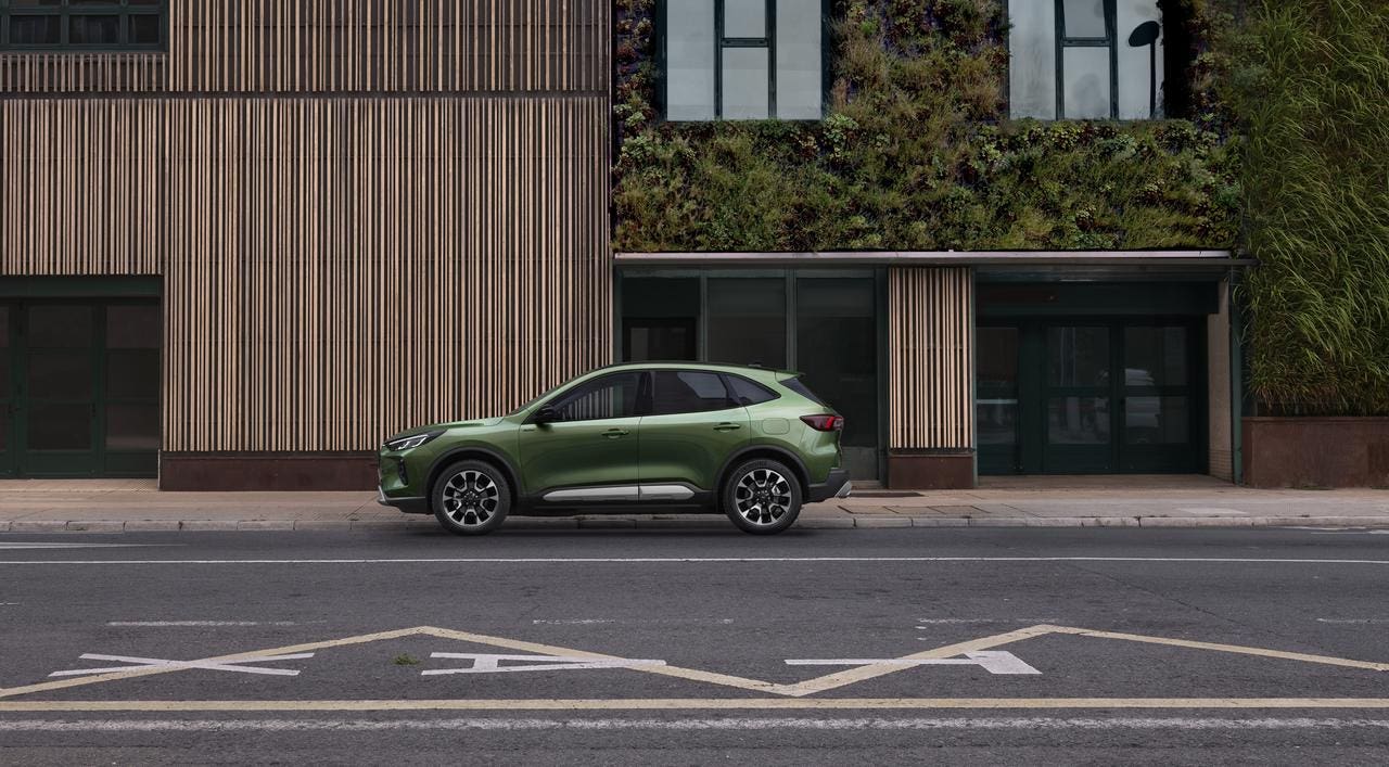 Ford Kuga 2025