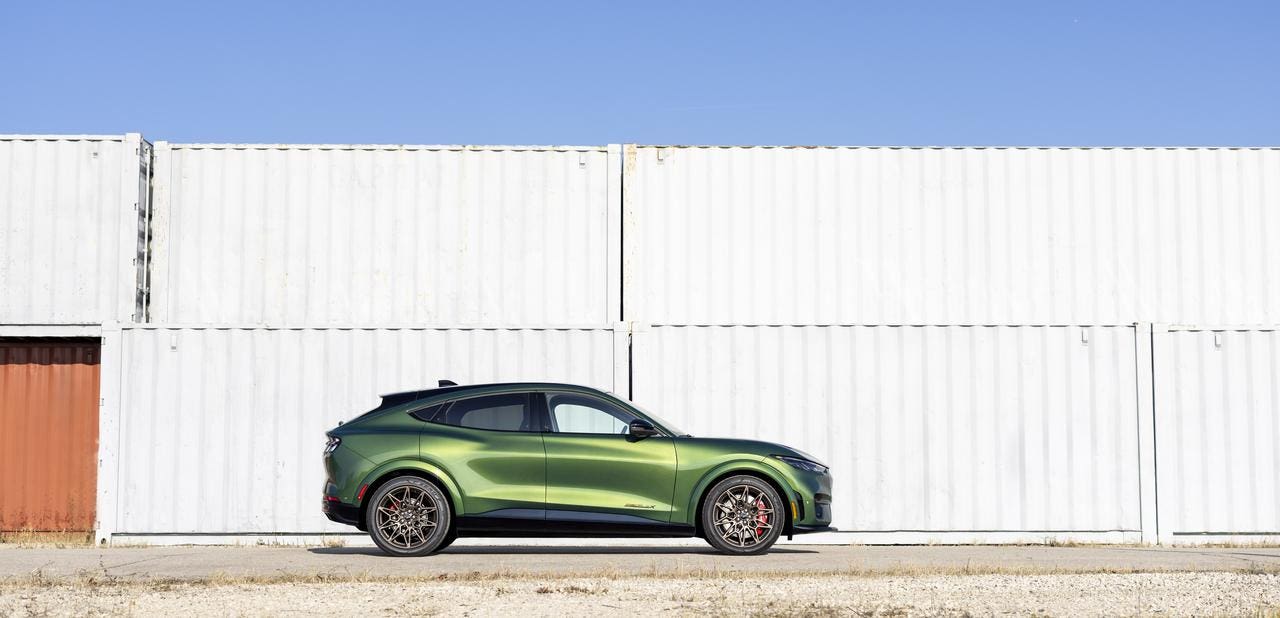 Ford Mustang Mach-E GT Bronze Appearance Package 2024