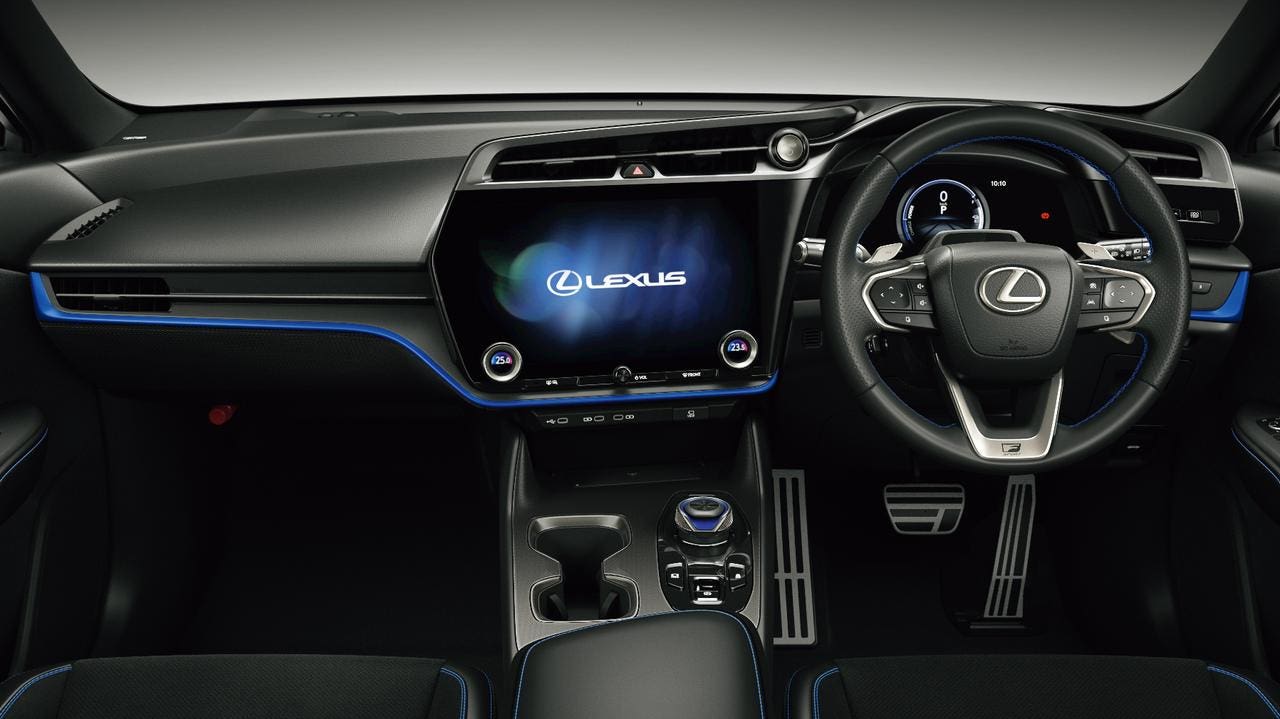 Lexus RZ450e F Sport Performance