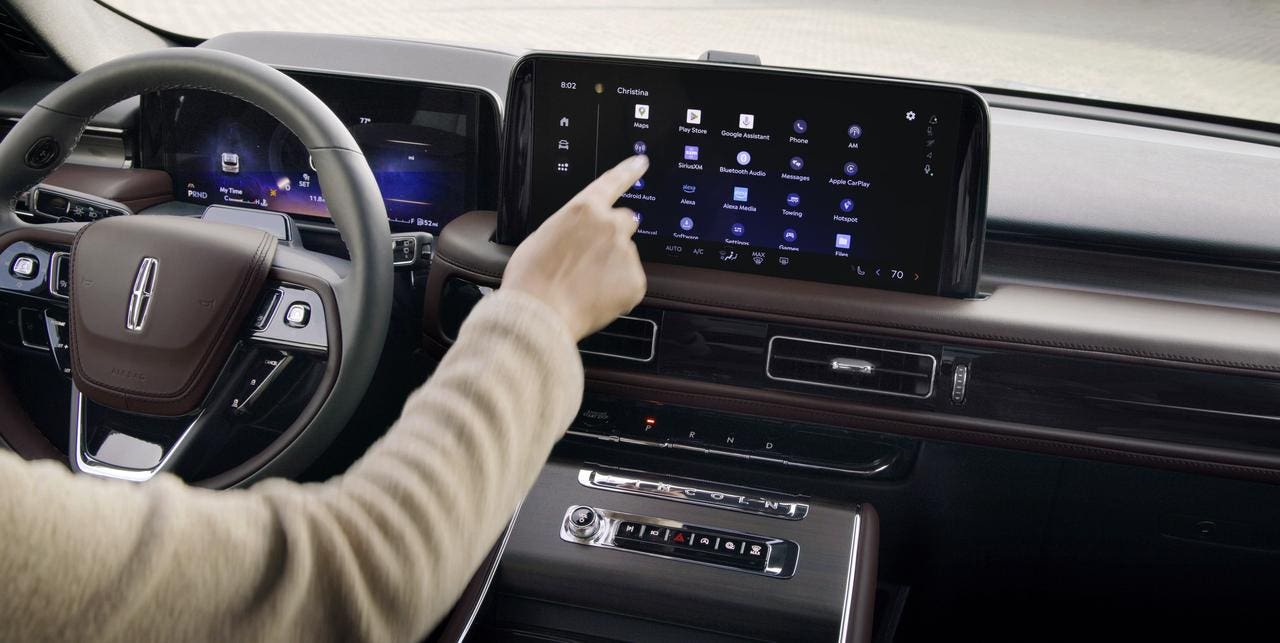 Lincoln Aviator 2025