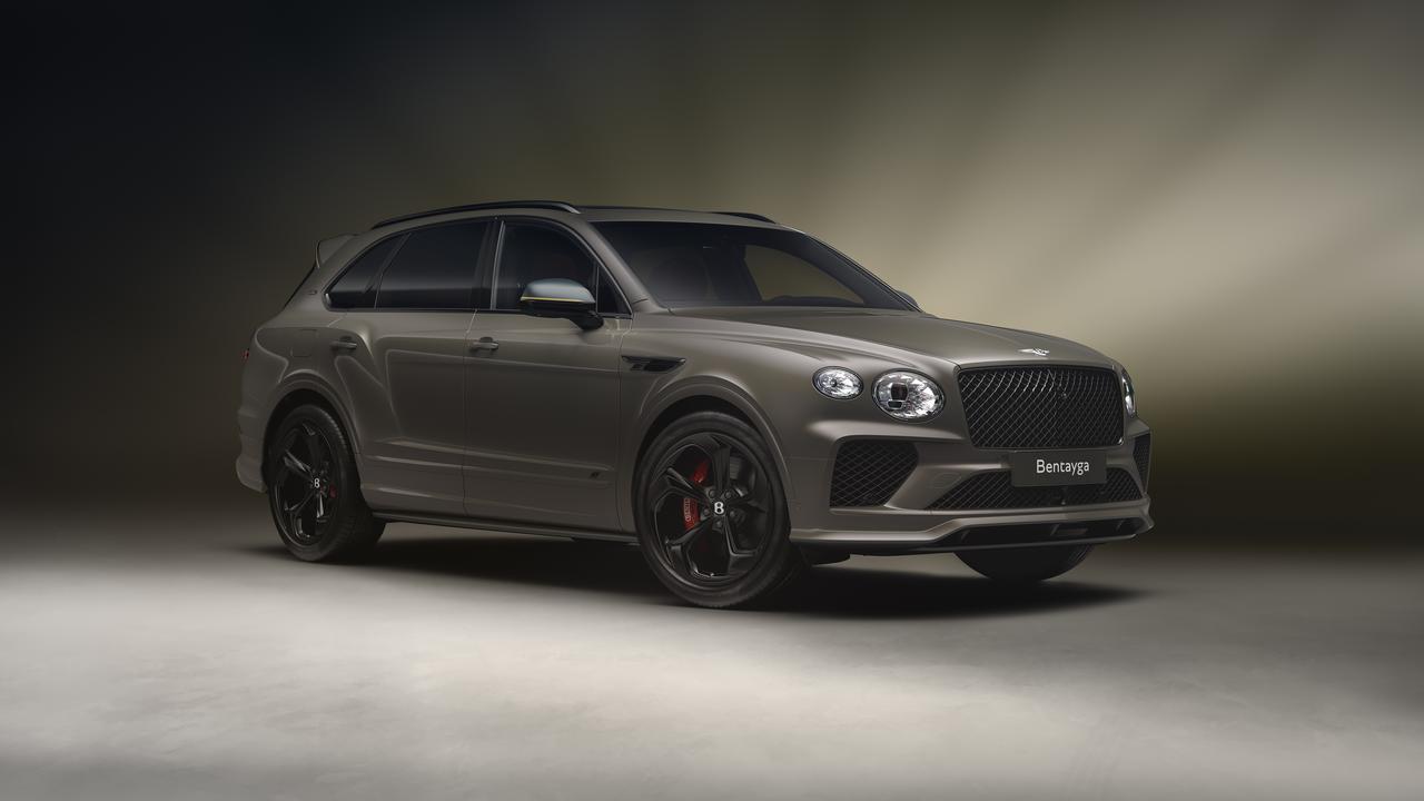 Bentley Bentayga Girls