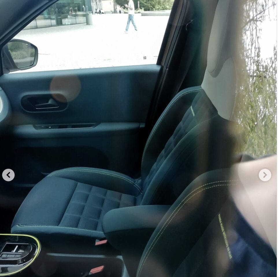 fiat grande panda dentro