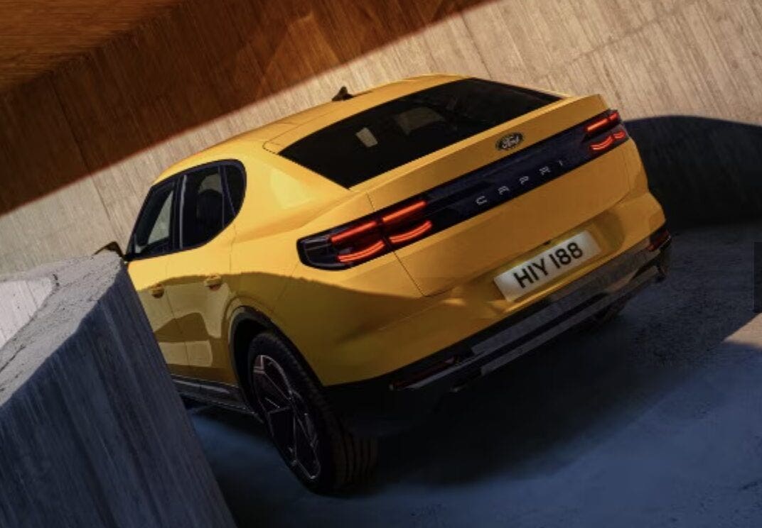 ford capri dietro