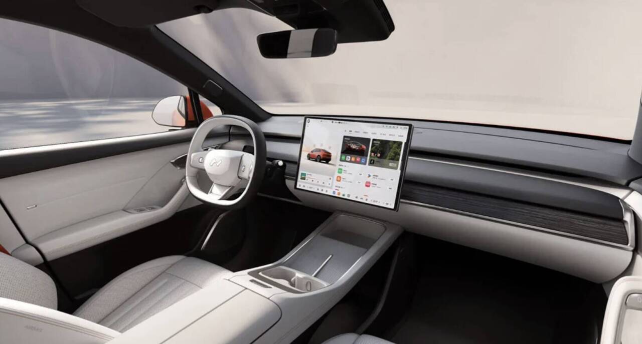 NIO Onvo L60 dentro