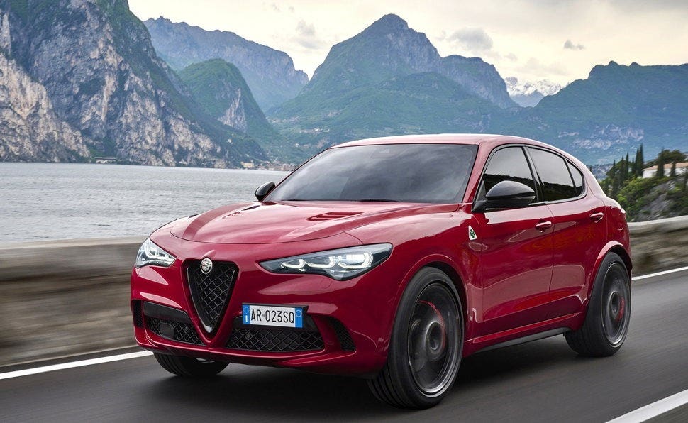 Alfa Romeo Stelvio Quadrifoglio 2023