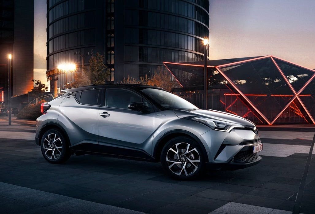 Una Toyota C-HR ibrida