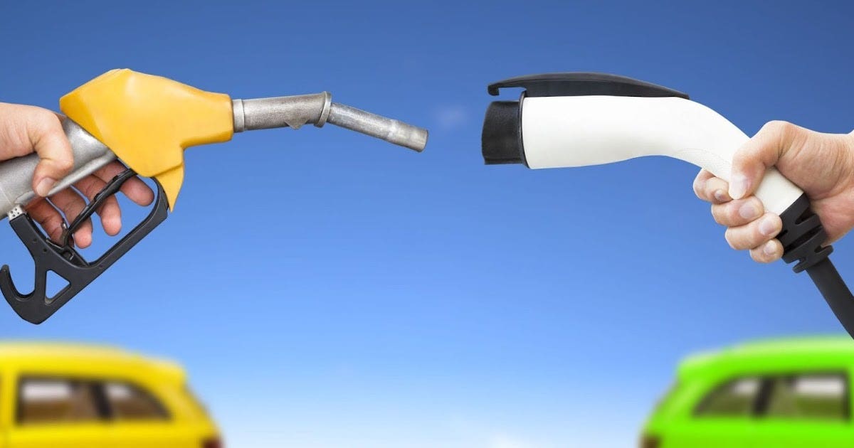 Auto termiche contro elettriche