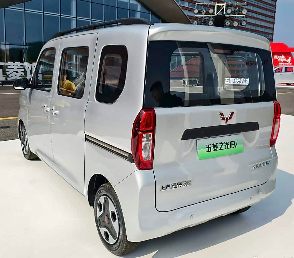 Wuling Zhiguang EV