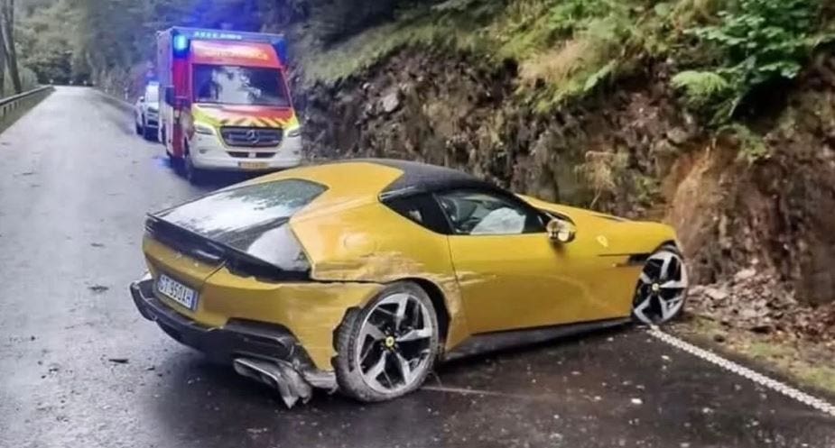 ferrari 12cilindri incidente